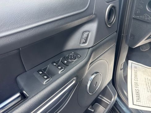 Used 2023 Ford Expedition XLT AWD/4WD image 28
