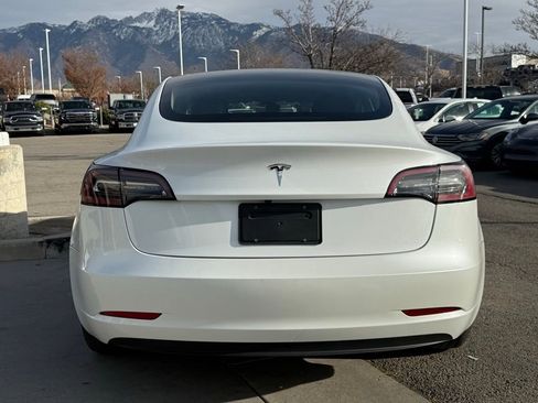 Used 2023 Tesla Model 3 Standard Range image 7
