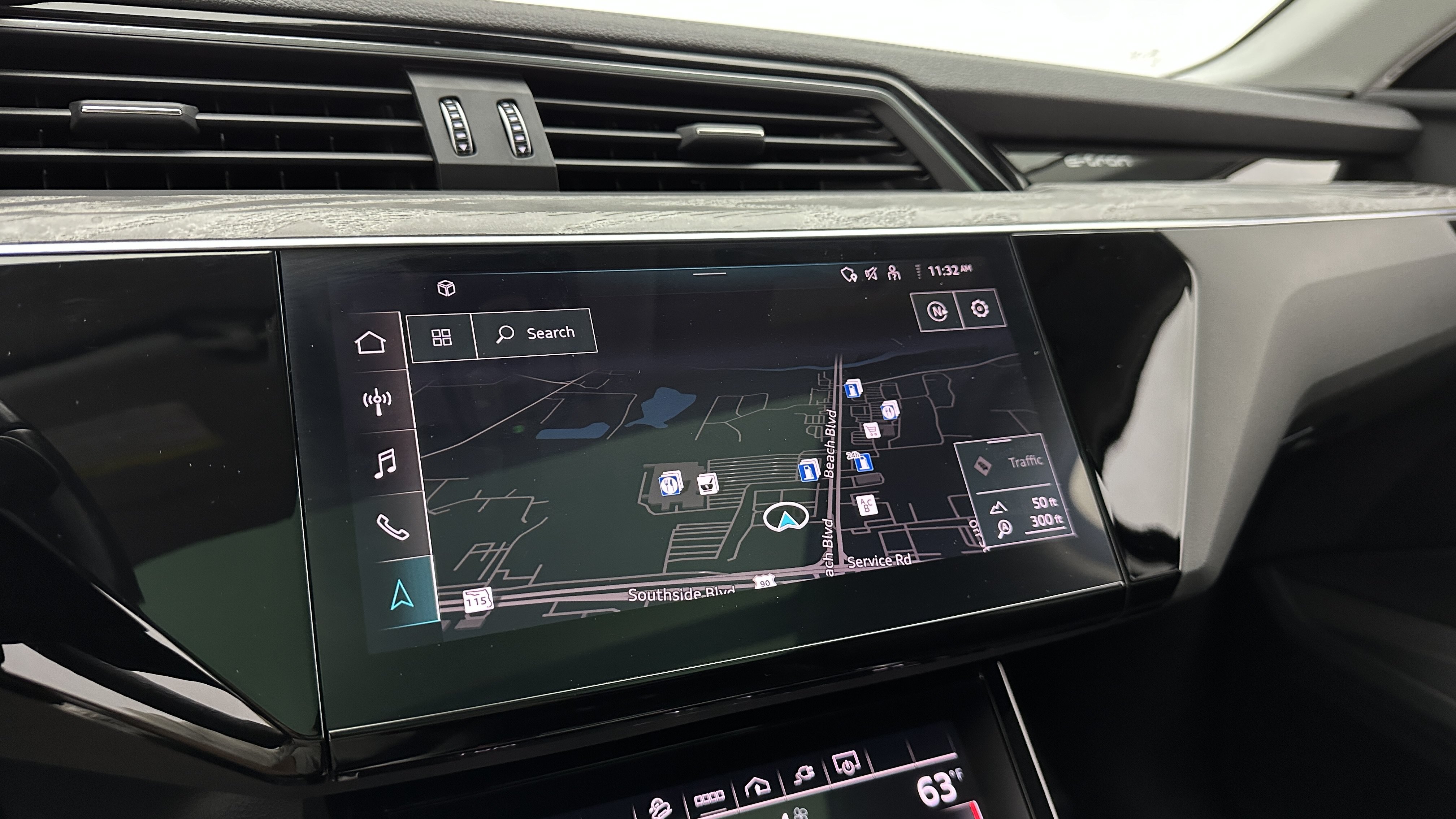 Used 2021 Audi e-tron Premium w/ Black Optic Package AWD/4WD image 6