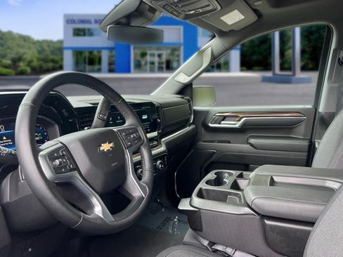 Certified 2024 Chevrolet Silverado 1500 LT AWD/4WD image 13