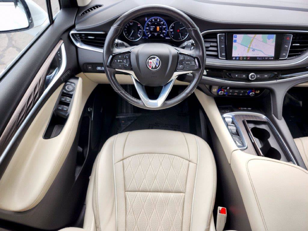 Used 2024 Buick Enclave Avenir w/ Avenir Technology Package AWD/4WD image 11