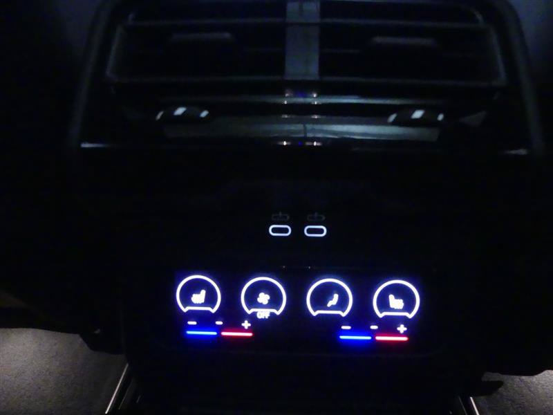 Used 2026 BMW M5 w/ Executive Package AWD/4WD image 32