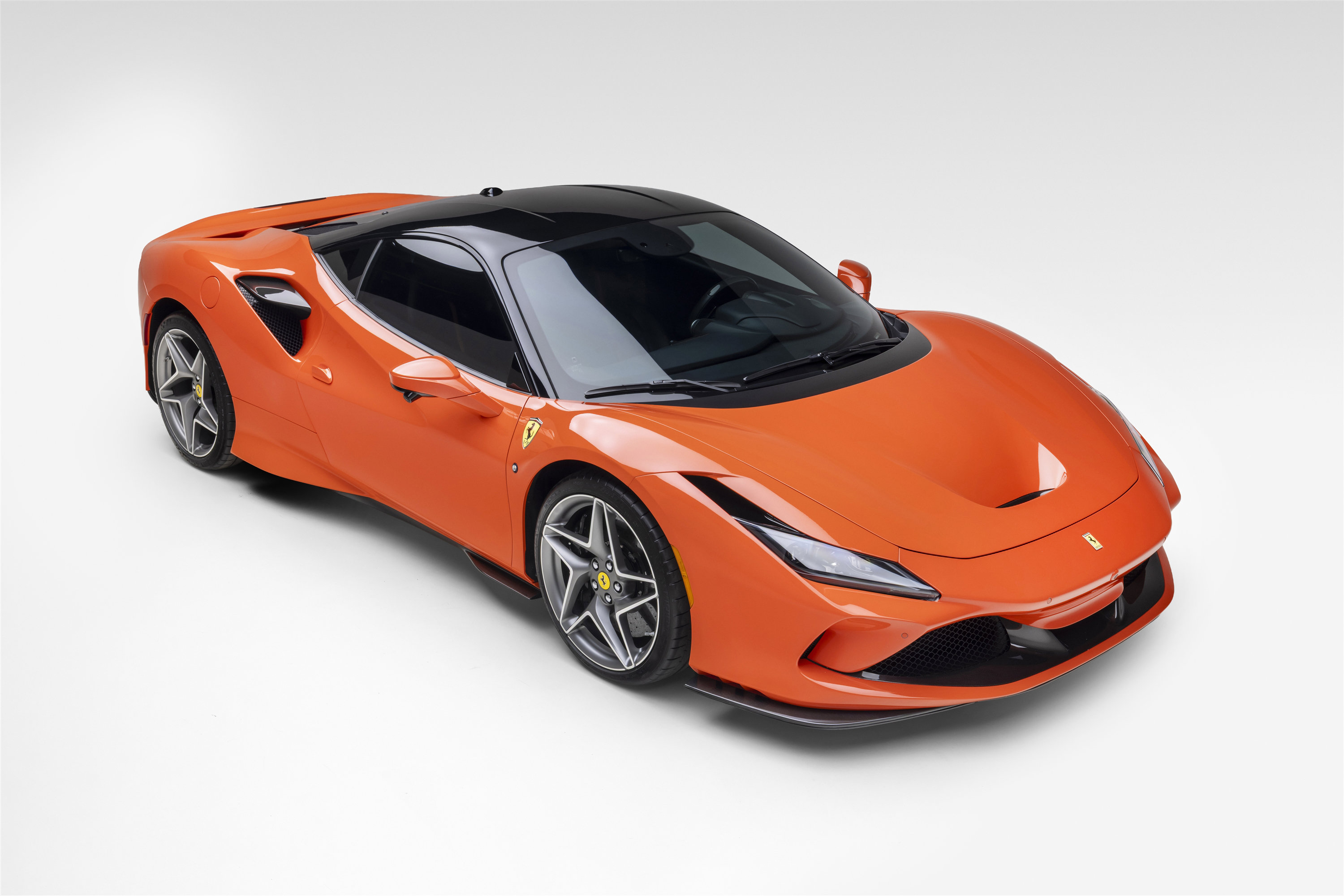 Certified 2021 Ferrari F8 Tributo RWD image 10