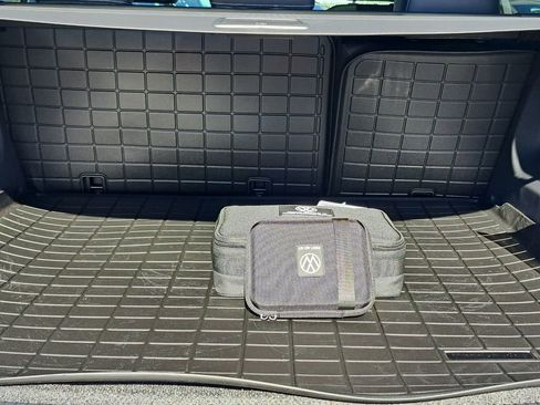 New 2026 Volkswagen Atlas Cross Sport SEL R-Line AWD/4WD image 29