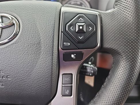Used 2019 Toyota Tacoma SR5 image 22