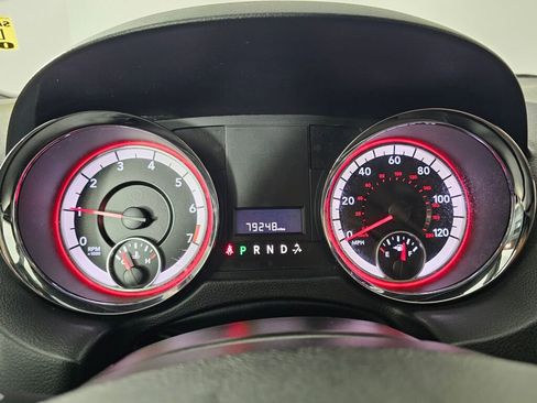 Used 2019 Dodge Grand Caravan SXT image 23