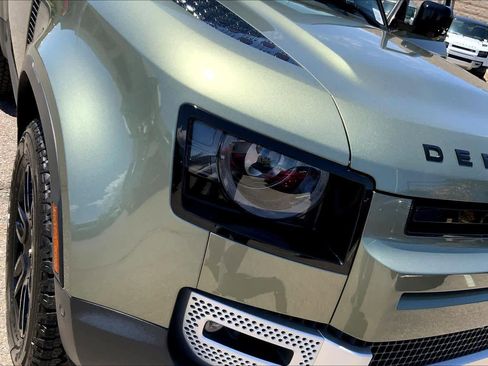 New 2025 Land Rover Defender 90 S image 12