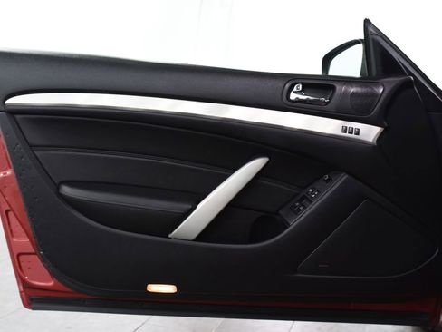 Used 2014 INFINITI Q60 AWD Coupe w/ Premium Package image 6