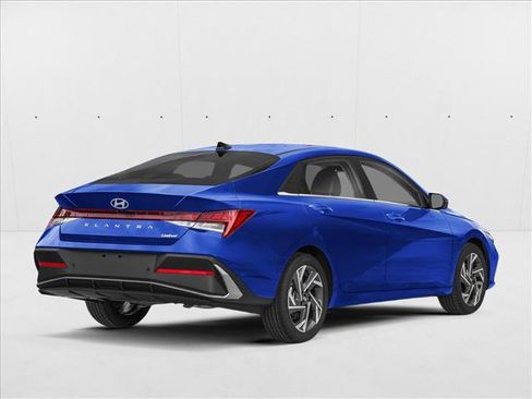 New 2026 Hyundai Elantra Limited image 2