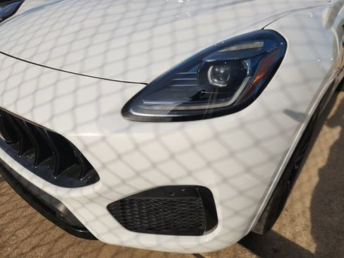 Used 2023 Maserati Grecale Modena AWD/4WD image 7