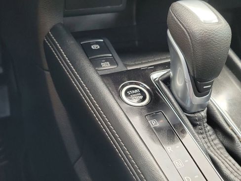 Certified 2023 Nissan Kicks SR w/ SR Premium Package image 31