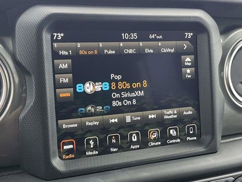 Used 2019 Jeep Wrangler Unlimited Sahara image 29