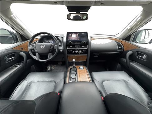 Used 2021 Nissan Armada SL w/ Captain's Chairs Package AWD/4WD image 39