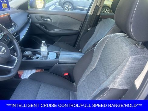 Certified 2023 Nissan Rogue SV image 5