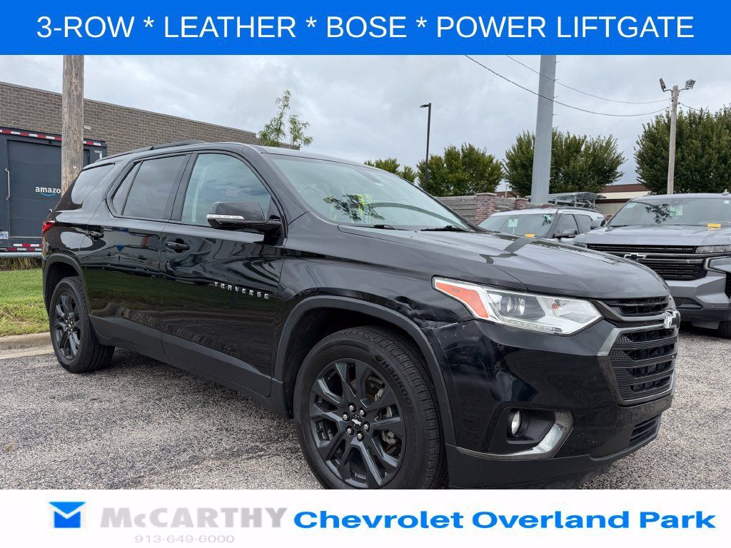 Used 2018 Chevrolet Traverse RS w/ LPO, Cargo Package FWD image 1