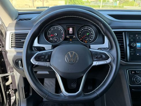 Used 2021 Volkswagen Atlas SE w/ Towing Package image 15