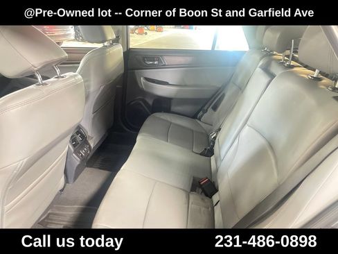 Used 2019 Subaru Outback 2.5i Limited AWD/4WD image 26