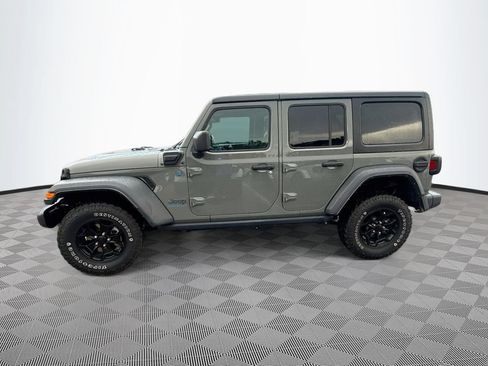 Used 2023 Jeep Wrangler Unlimited AWD/4WD image 4