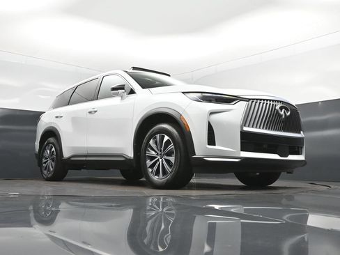 Certified 2026 INFINITI QX60 Pure w/ Cargo Package FWD image 45