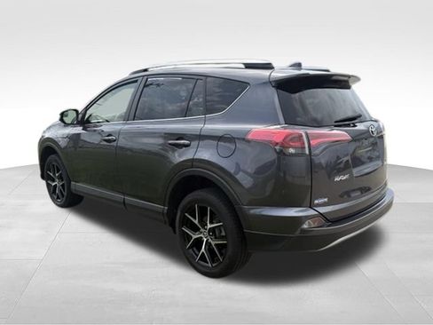 Used 2018 Toyota RAV4 SE w/ All Weather Liner Package AWD/4WD image 2