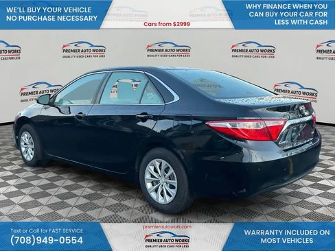 Used 2016 Toyota Camry LE image 7