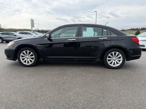 Used 2014 Chrysler 200 Limited FWD image 9