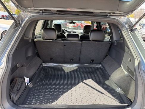 Used 2021 Volkswagen Tiguan SE R-Line image 23