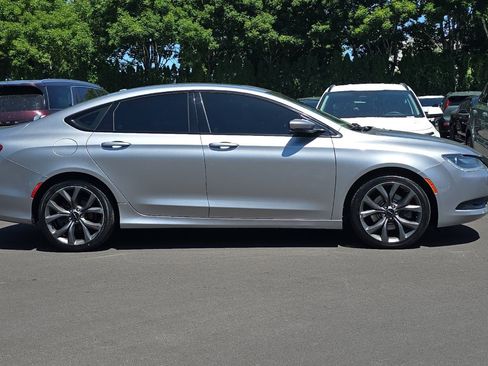 Used 2015 Chrysler 200 S w/ Sun/Sound Group FWD image 3