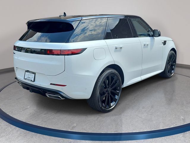 New 2026 Land Rover Range Rover Sport Dynamic SE AWD/4WD image 5