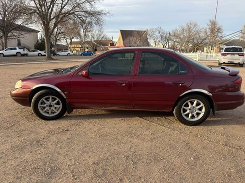 Used 2000 Ford Contour SE image 3
