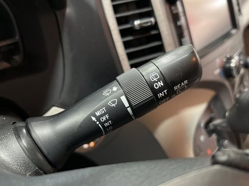 Used 2013 Toyota Venza XLE w/ Tow Prep Pkg image 26