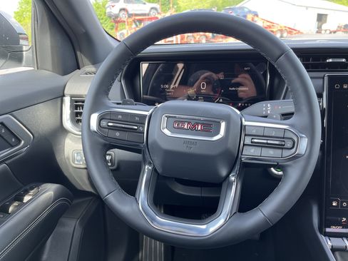New 2026 GMC Terrain Elevation w/ Technology Package II AWD/4WD image 44