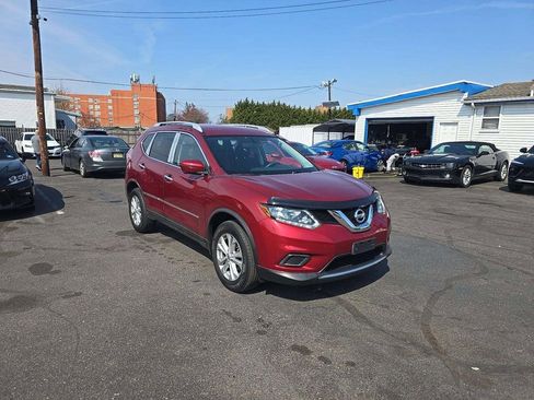 Used 2016 Nissan Rogue SV w/ SV Premium Package image 1