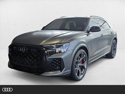 New 2025 Audi RS Q8 performance