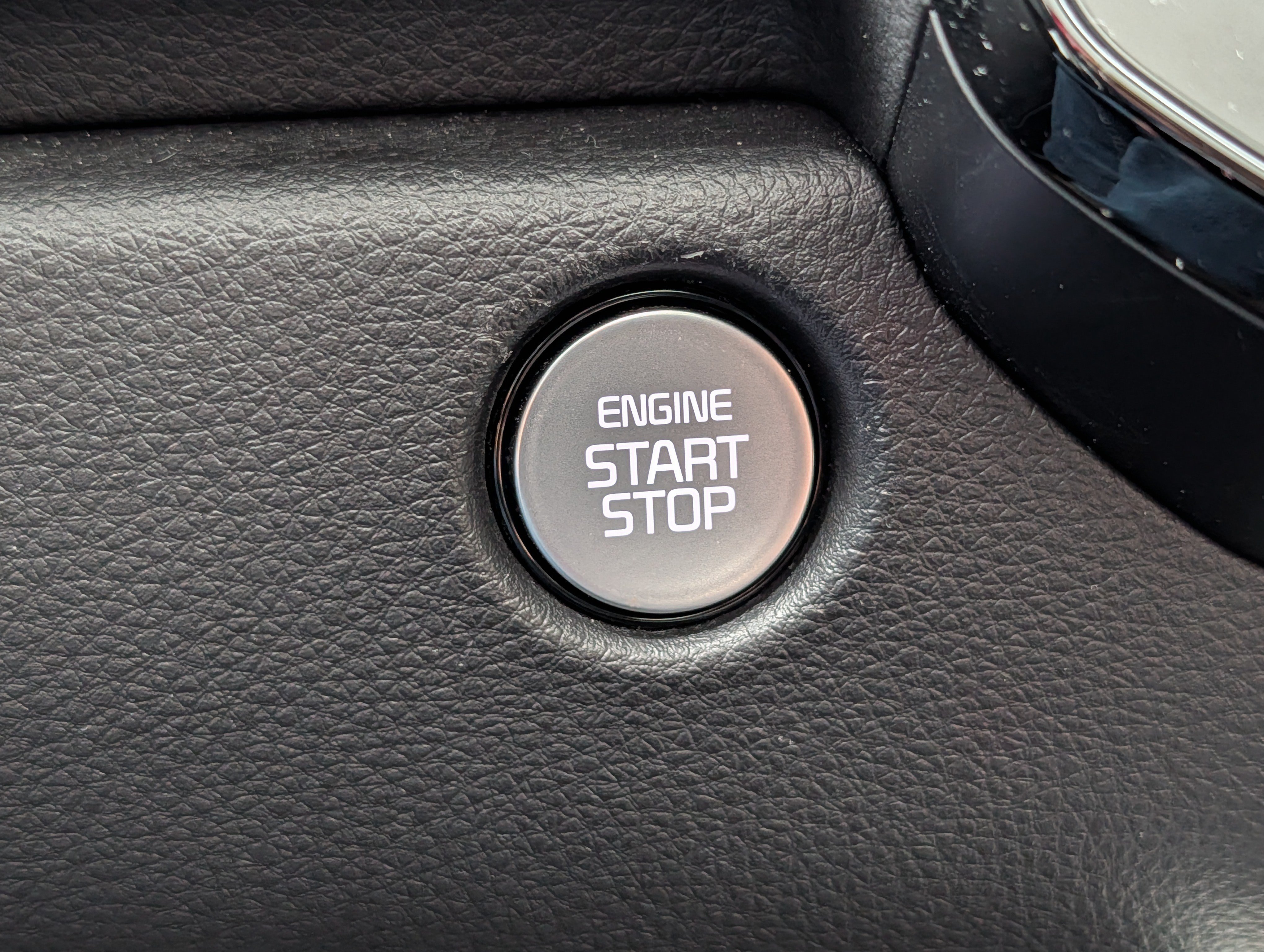 Certified 2025 Kia Carnival SX Prestige FWD image 29