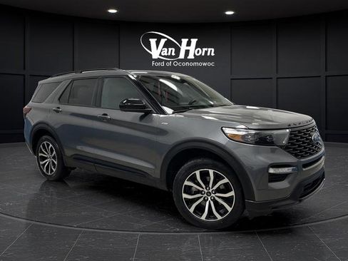 Used 2023 Ford Explorer ST-Line image 41