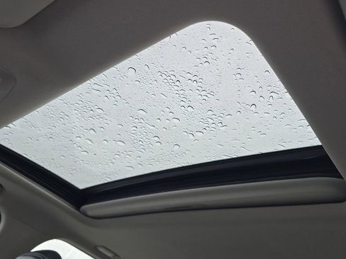 Used 2022 INFINITI Q50 Luxe w/ Cargo Package image 3