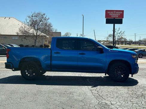 Used 2022 Chevrolet Silverado 1500 Custom image 4
