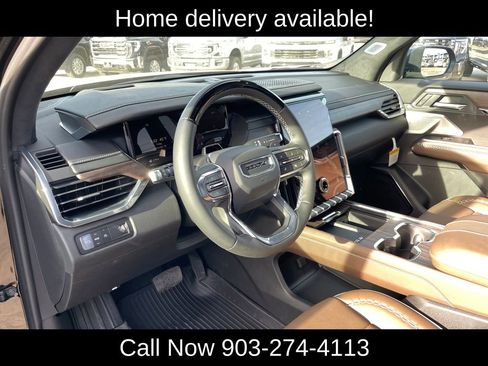 New 2026 GMC Acadia Denali Ultimate w/ LPO, Floor Liner Package image 31