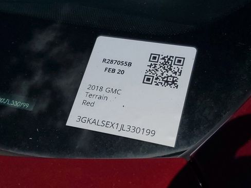 Used 2018 GMC Terrain Denali w/ Advanced Safety Package image 26