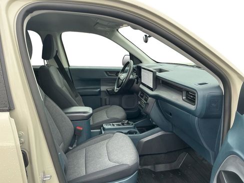 Used 2025 Ford Maverick XLT w/ XLT Luxury Package image 22