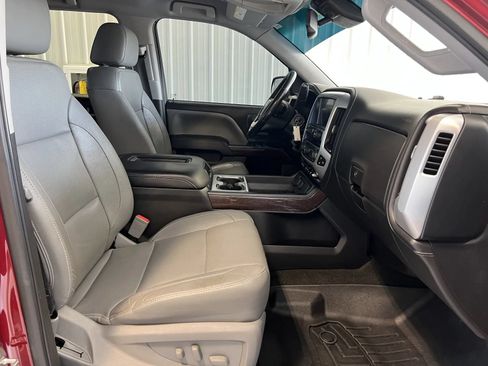 Used 2018 GMC Sierra 1500 SLT AWD/4WD image 32