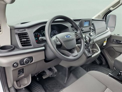 New 2025 Ford Transit 250 148 Medium Roof image 21