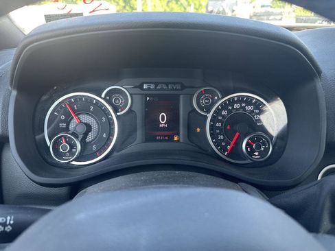 Used 2025 RAM 2500 Big Horn AWD/4WD image 11