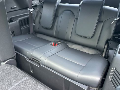 New 2026 Mitsubishi Outlander SEL image 14