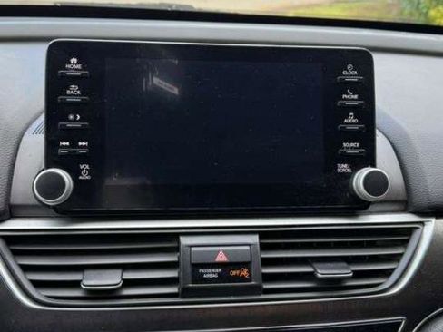 Used 2020 Honda Accord Sport image 12