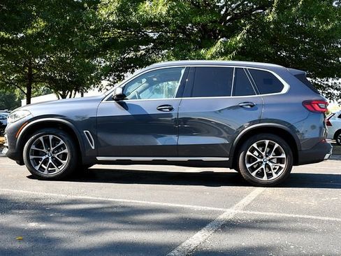 Used 2021 BMW X5 xDrive40i w/ Convenience Package AWD/4WD image 4