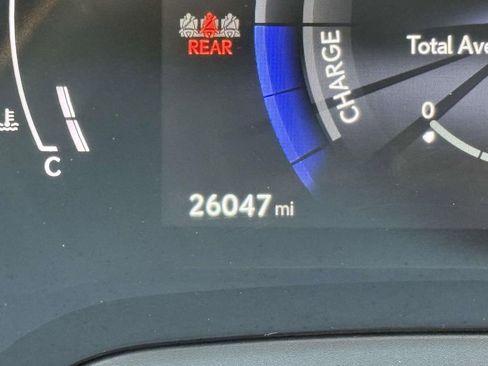 Used 2024 Lexus RX 500h F Sport image 32