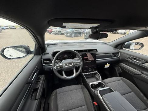 New 2026 GMC Terrain Elevation image 18