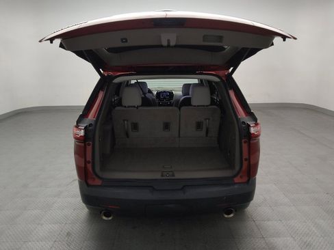 Used 2020 Chevrolet Traverse LT FWD image 29